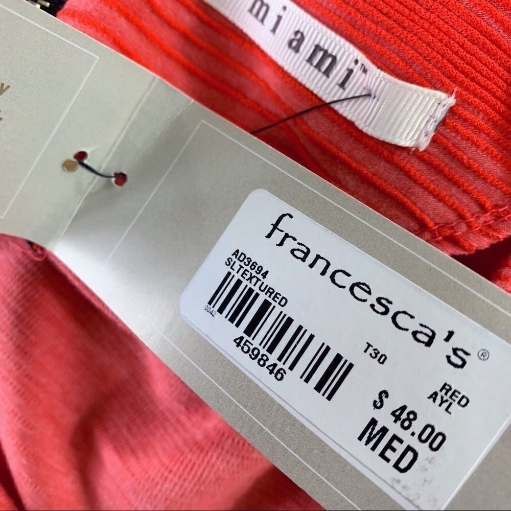 Miami Francesca’s sleeveless textured dress - Picture 3 of 4